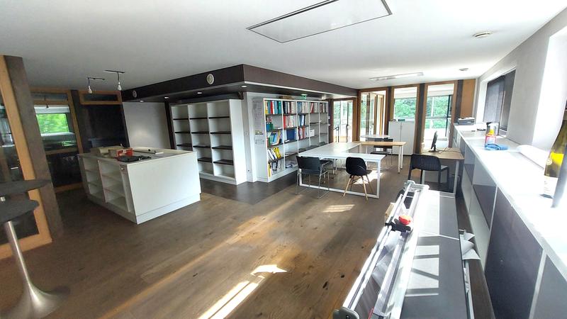 Bureau - 195 m² - 5 pièces