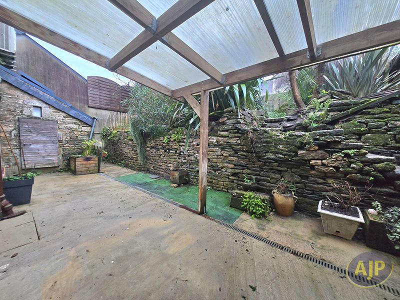 Maison - 150 m² - 7 pièces