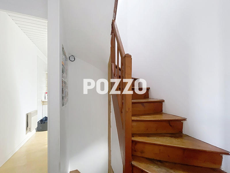 Maison - 156 m² - 8 pièces