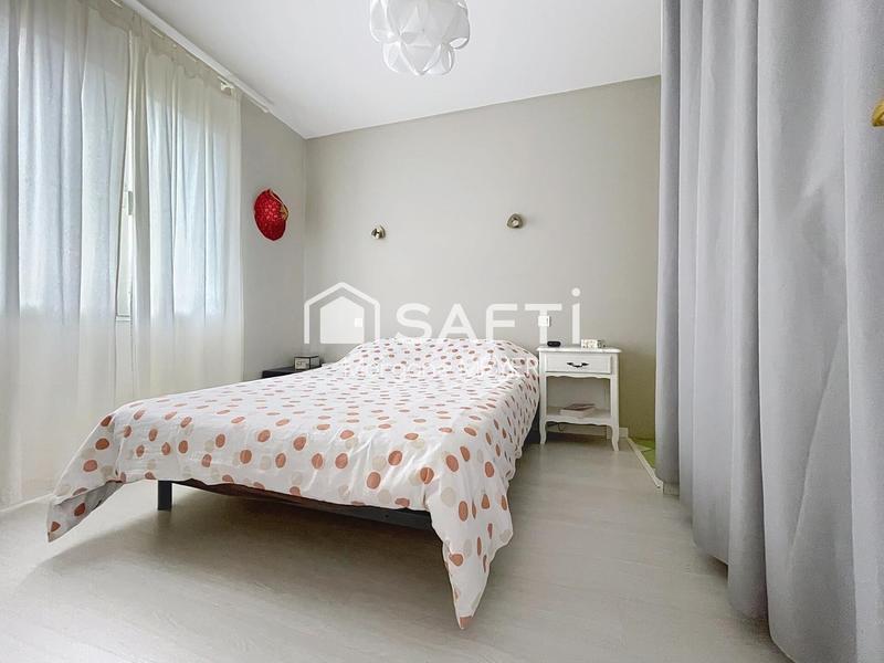 Maison - 111 m² - 5 pièces