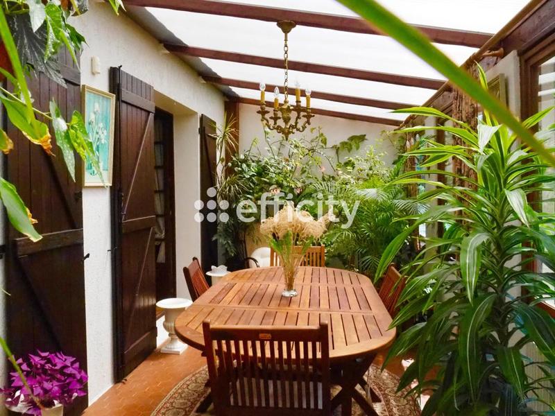 Maison - 152 m² - 7 pièces