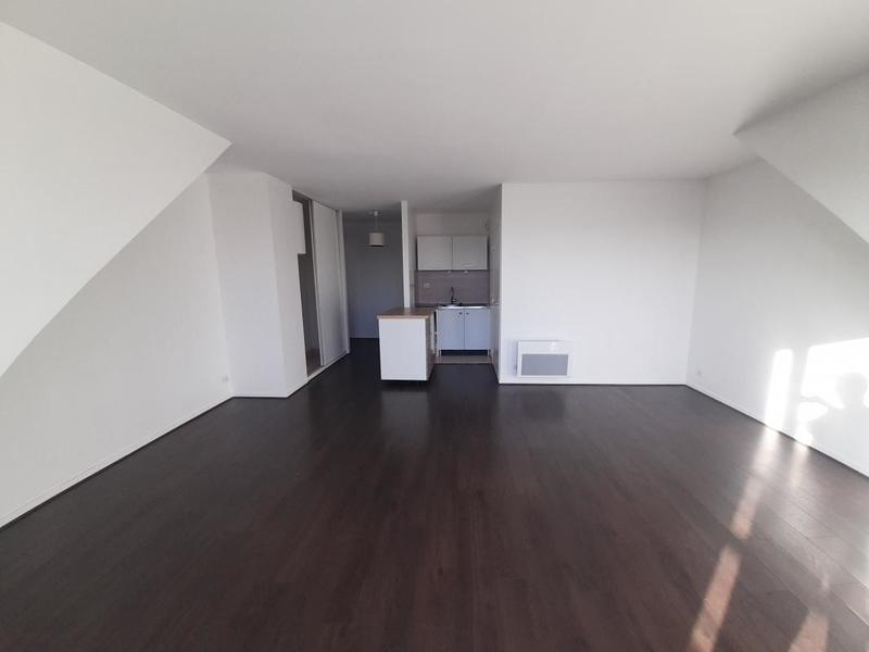 Studio - 36 m² - 1 pièce