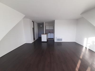 Studio - 36 m² - 1 pièce