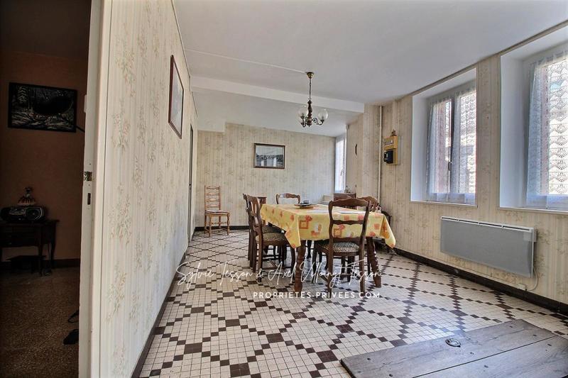 Maison - 102 m² - 6 pièces