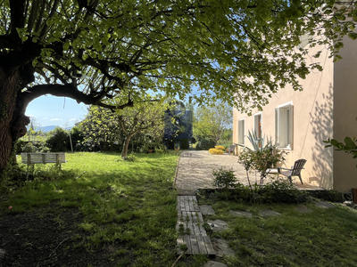 Propriété - 395 m² - 15 pièces