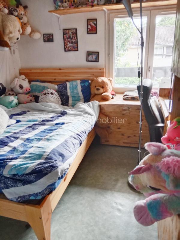 Maison traditionnelle - 87 m² - 4 pièces