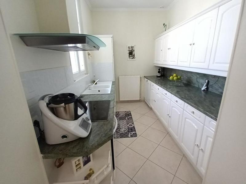 Maison - 311 m² - 8 pièces