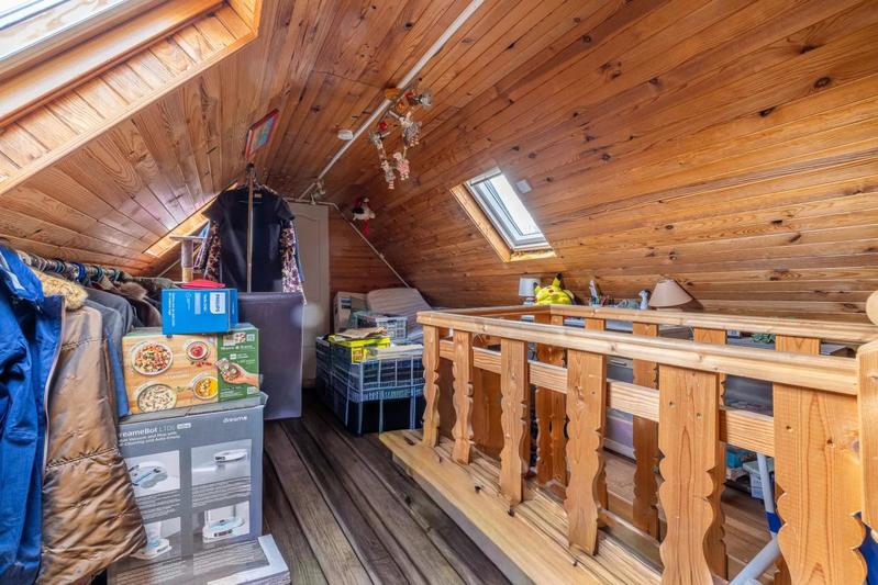 Maison - 142 m² - 7 pièces