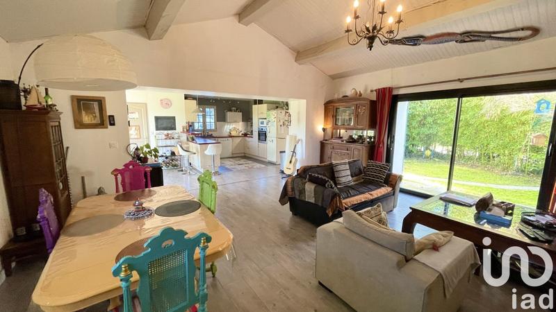 Maison - 147 m² - 6 pièces