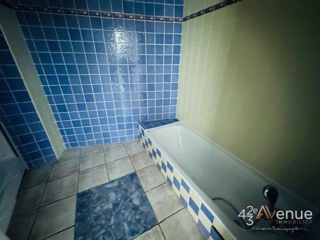 Appartement - 106 m² - 3 pièces