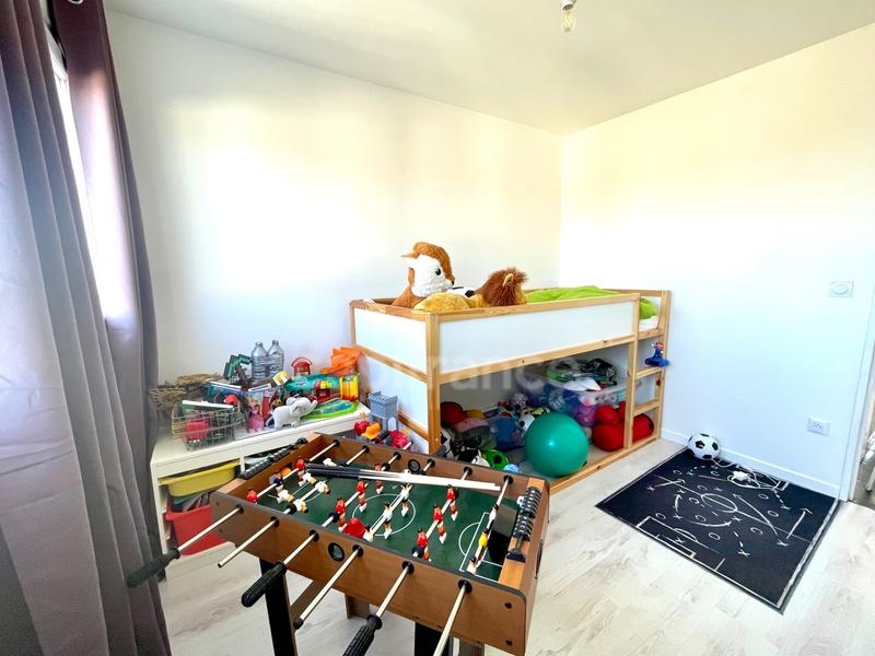 Appartement - 97 m² - 4 pièces