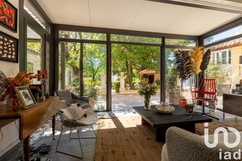 Appartement - 185 m² - 8 pièces