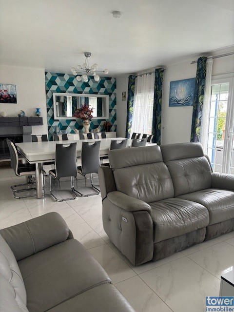 Maison - 190 m² - 6 pièces