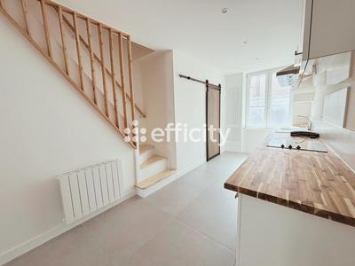 Maison - 83 m² - 4 pièces