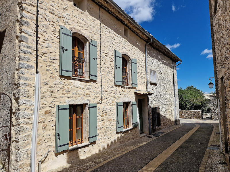 Maison de village - 160 m² - 7 pièces