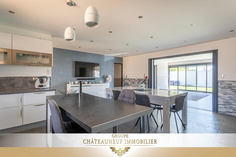 Maison - 150 m² - 4 pièces