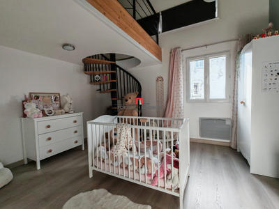 Maison ancienne - 240 m² - 7 pièces