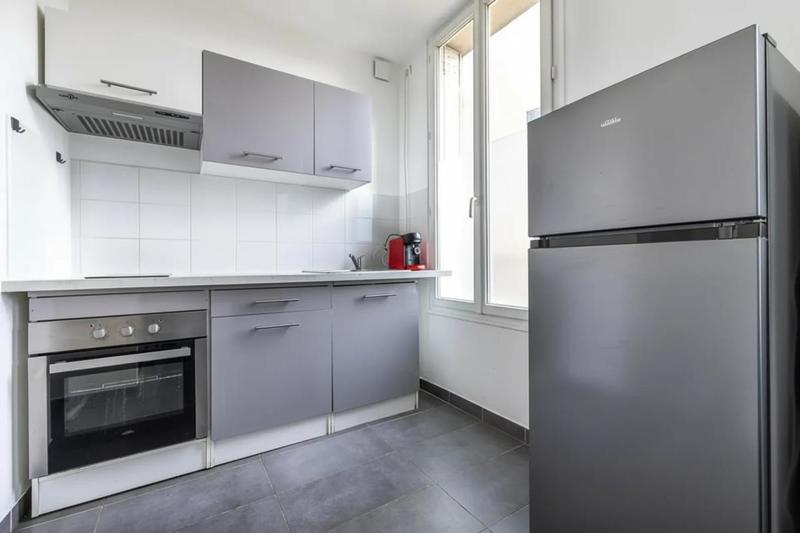 Appartement - 95 m² - 7 pièces