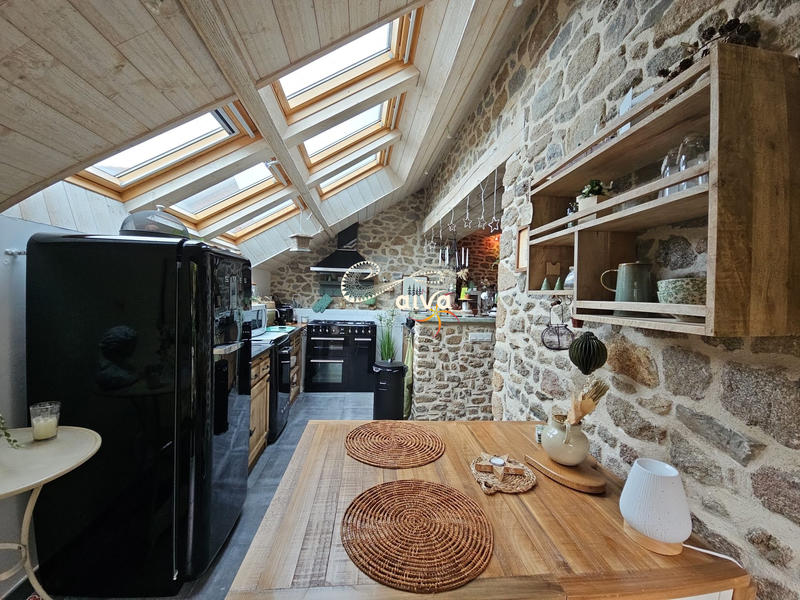 Maison ancienne - 126 m² - 7 pièces