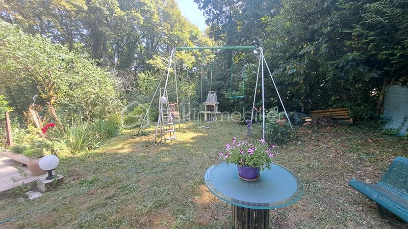 Maison traditionnelle - 108 m² - 5 pièces