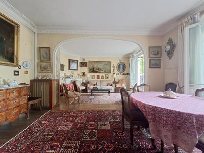 Appartement - 85 m² - 3 pièces