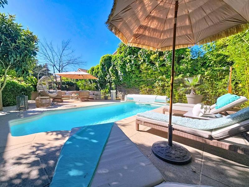 Villa - 172 m² - 6 pièces