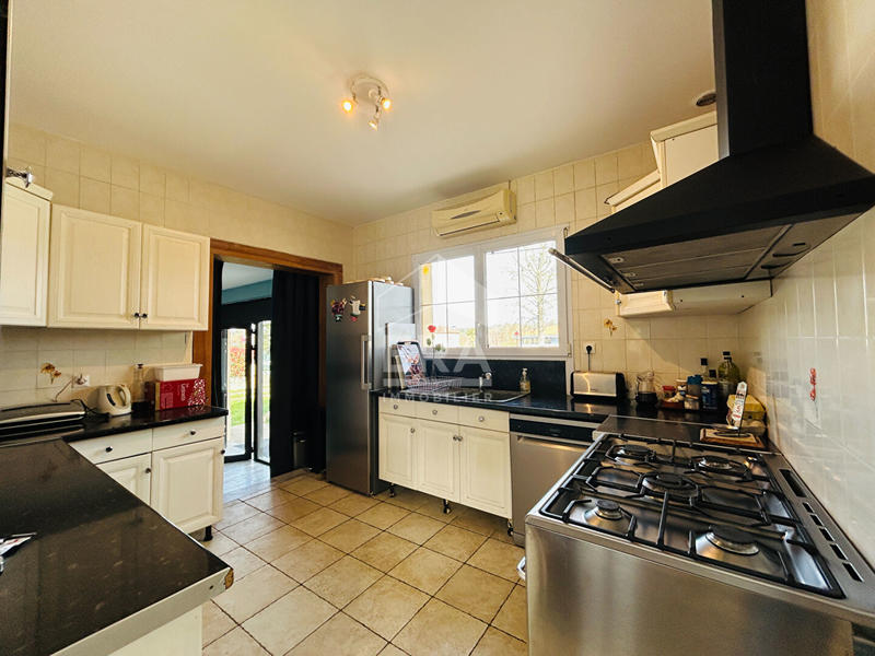 Maison - 135 m² - 5 pièces