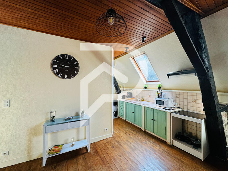 Immeuble - 9 pièces