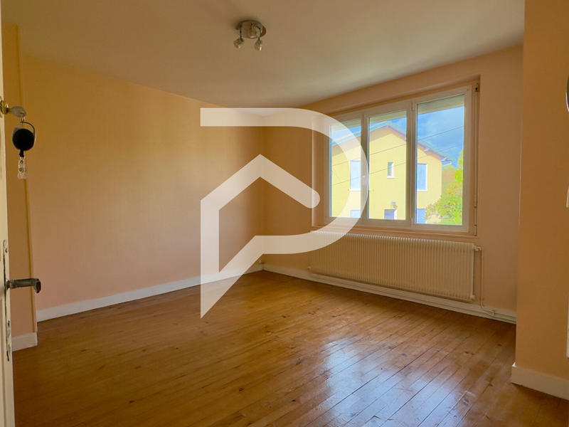 Maison - 137 m² - 5 pièces