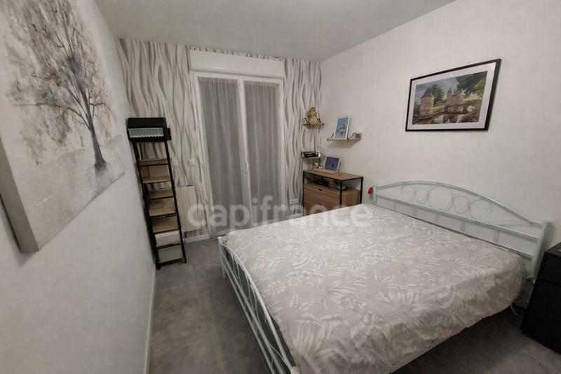 Villa - 90 m² - 4 pièces