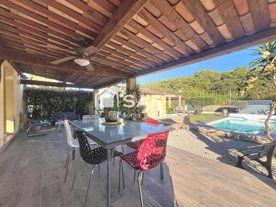 Maison - 117 m² - 4 pièces