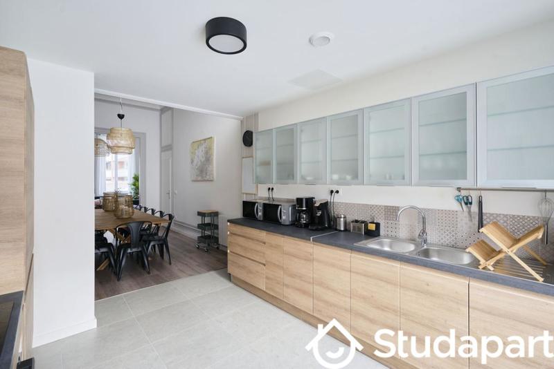 Chambre - 13 m² - 1 pièce