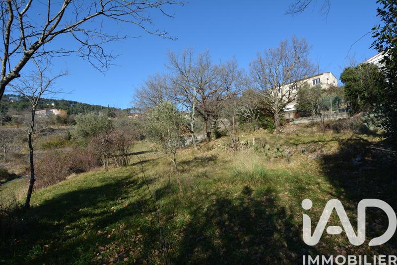 Terrain - 1 001 m²