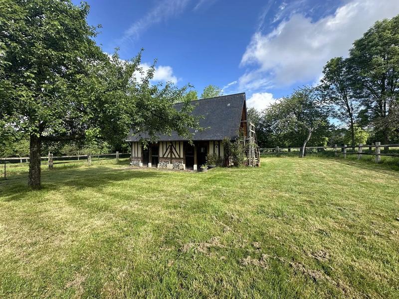 Maison - 342 m² - 14 pièces