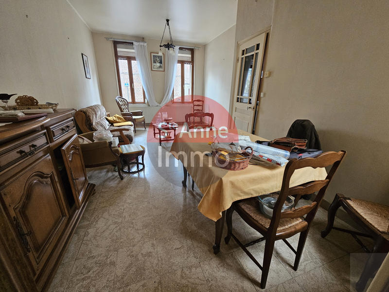 Maison - 90 m² - 6 pièces