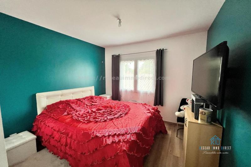 Maison jumelée - 111 m² - 5 pièces