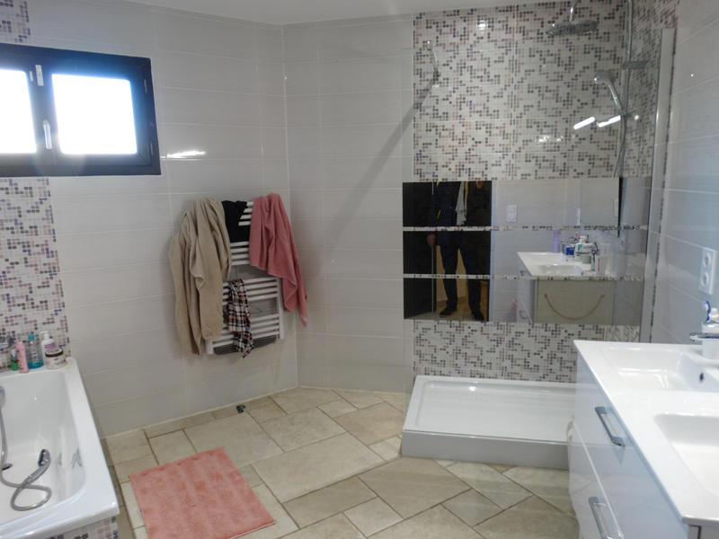 Villa - 216 m² - 5 pièces