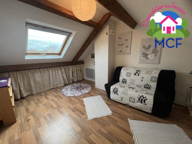 Maison traditionnelle - 93 m² - 5 pièces