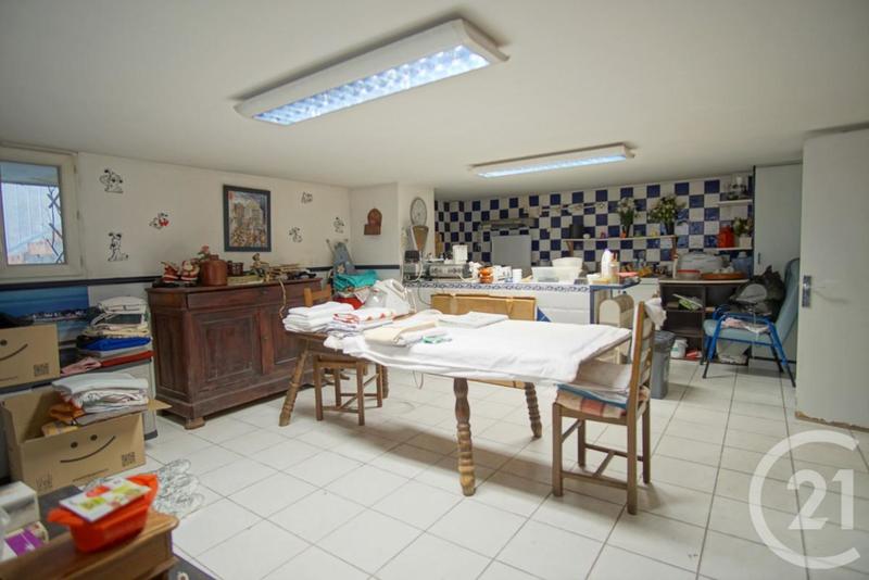 Pavillon - 178 m² - 7 pièces