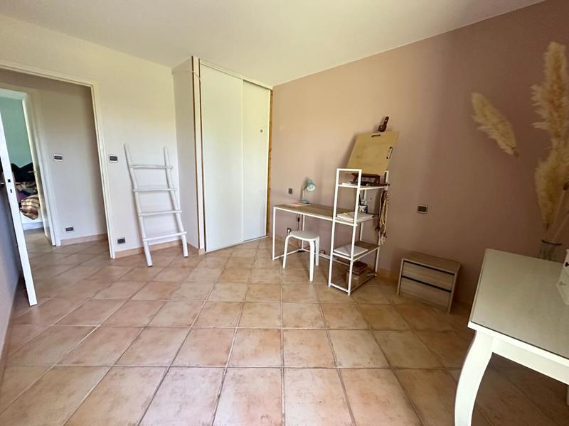 Maison - 148 m² - 5 pièces