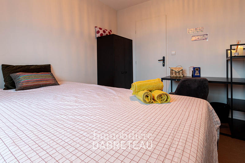 Appartement - 100 m² - 7 pièces