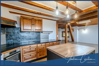 Duplex - 102 m² - 4 pièces