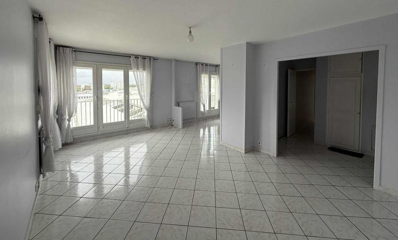 Appartement - 88 m² - 5 pièces