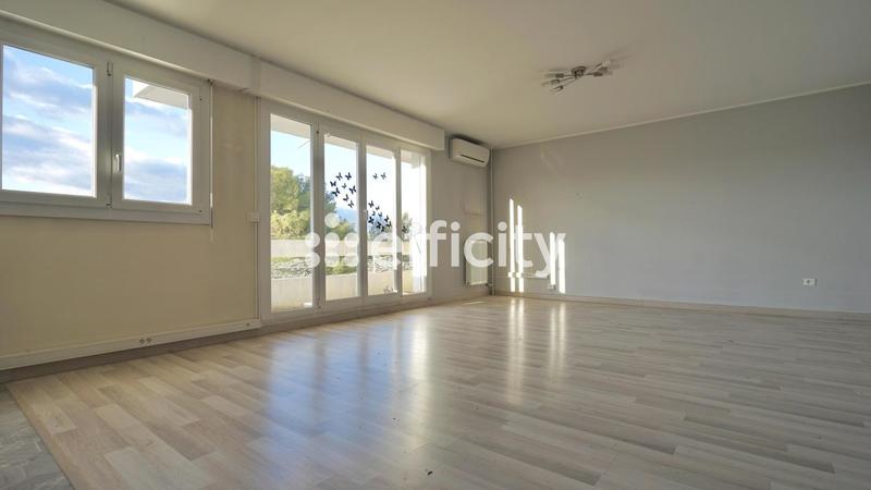 Appartement - 78 m² - 3 pièces