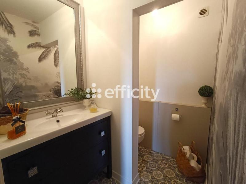 Appartement - 94 m² - 5 pièces