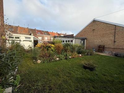 Maison - 94 m² - 4 pièces