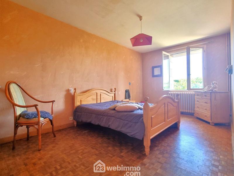 Maison - 388 m² - 10 pièces