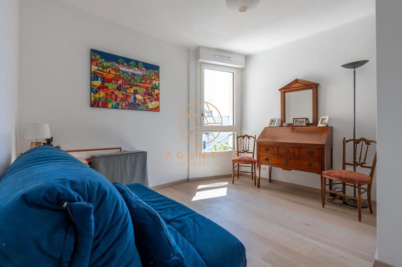 Appartement - 83 m² - 4 pièces