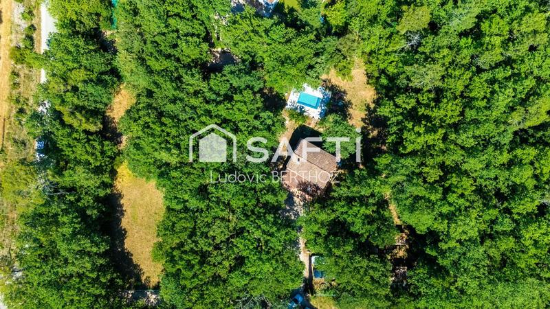 Maison - 88 m² - 4 pièces