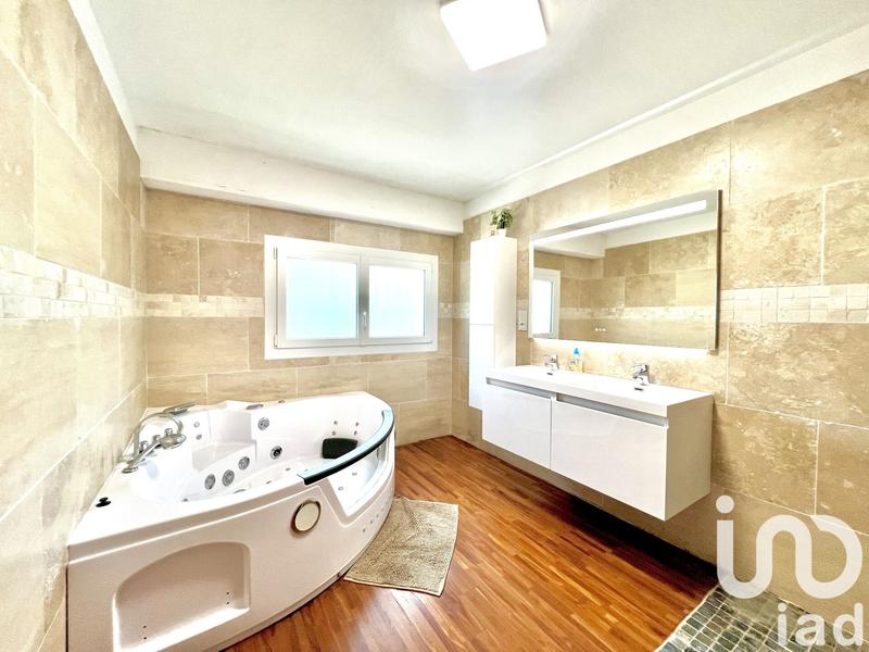 Maison - 130 m² - 4 pièces